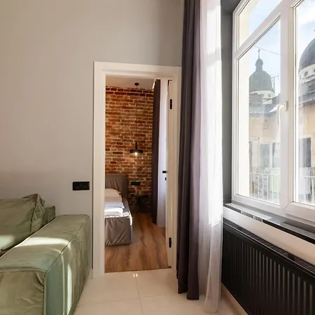 Leogrand Jacuzzi On Krakivska 26 Apartment Lviv Exterior photo