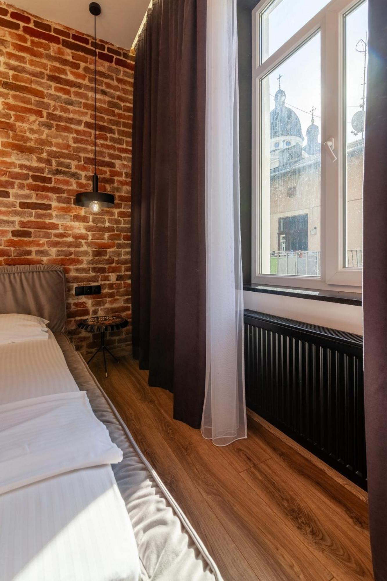Leogrand Jacuzzi On Krakivska 26 * Lviv