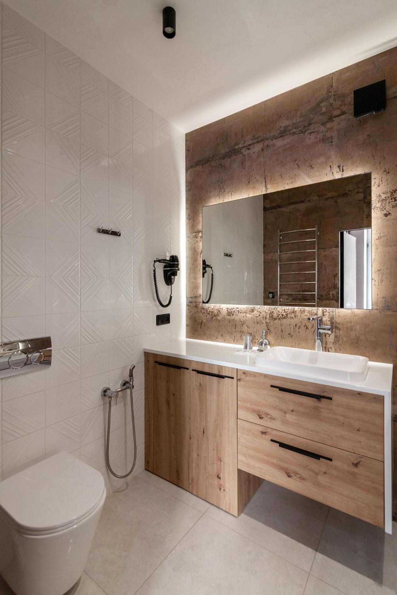 Apartment Leogrand Jacuzzi On Krakivska 26